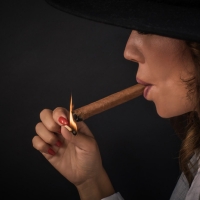 comment-allumer-un-cigare-65a16cb7